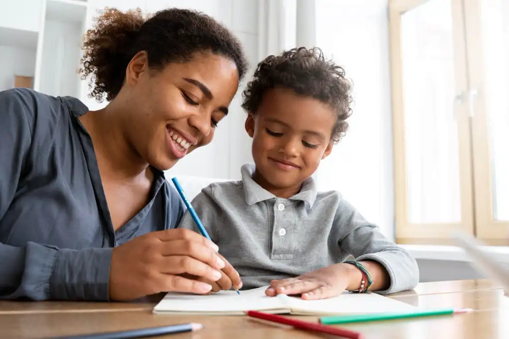 بازاریابی صورتی، توسط Mak